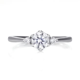 【DIAMOND DOT LAB(ダイアモンド ドット ラボ)】TOE-138　エンゲージリング　/   シンプルで洗練されたデザインです。