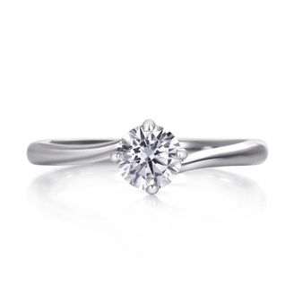 【DIAMOND DOT LAB(ダイアモンド ドット ラボ)】 Link【リンク】のエンゲージジリング(婚約指輪)。