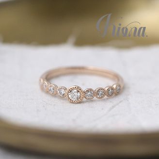 【atelier Kiona(アトリエキオナ)】 【オーダーメイド】ハーフエタニティと一粒ダイヤのいいとこ取りな婚約指輪