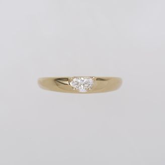 【ENEY(エネイ)】DROP STRAIGHT 0.2CT HALF MOON DIAMOND K18YG RING