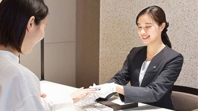 【アイプリモ】ジュエリーのプロによる提案で、ふたりにぴったりの指輪が見つかる『パーソナルハンド診断』