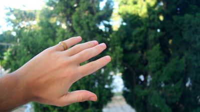 ピンキーリングのサイズ平均は？サイズの測り方とおすすめブランドを紹介