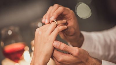 憧れのプロポーズの場所を大調査！理想のシチュエーション＆エピソードも紹介