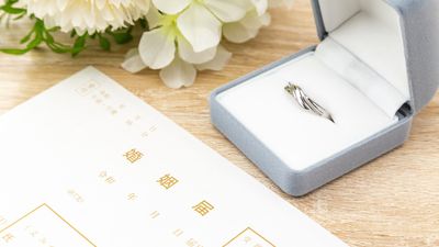 入籍日の過ごし方アイデア10選｜入籍日前日や入籍記念日の過ごし方もご紹介