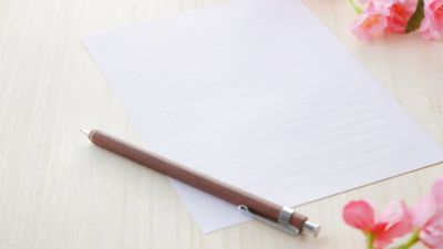 プロポーズで手紙を添えるのはあり？女性から渡す場合の例文も紹介