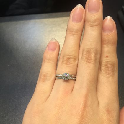 デビアス(DE BEERS)の婚約指輪の口コミ・評判 | Ringraph(リングラフ)