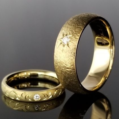 【TANZO.(鍛造指輪)】オリジナル手彫とアンティークあらし加工の結婚指輪