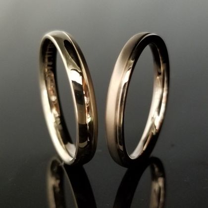 【TANZO.(鍛造指輪)】つや消しと鏡面でデザインを楽しめる結婚指輪