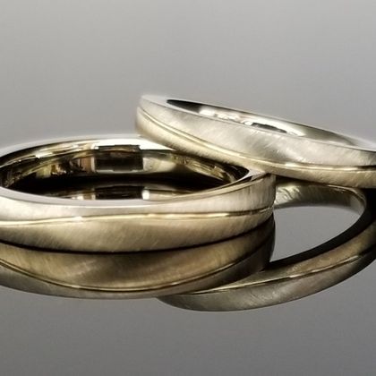 【TANZO.(鍛造指輪)】職人渾身のツートン、コンビデザインの結婚指輪