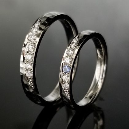 【TANZO.(鍛造指輪)】グレードの高いダイヤモンドと重厚なプラチナデザインの結婚指輪