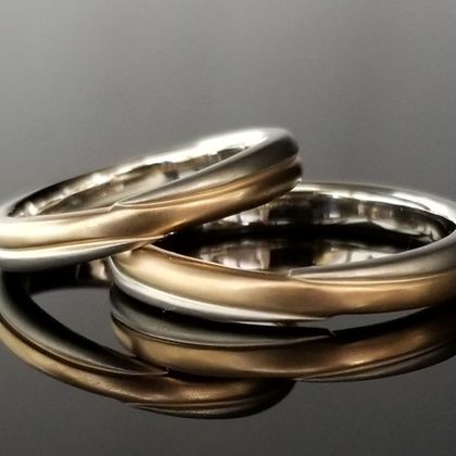 【TANZO.(鍛造指輪)】クロスデザインはお二人だけの特別な結婚指輪