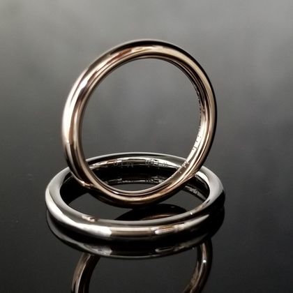 【TANZO.(鍛造指輪)】細身だが厚みがしっかりとある重厚な結婚指輪