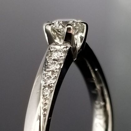 【TANZO.(鍛造指輪)】プラチナをたっぷり使ったS字デザインリング