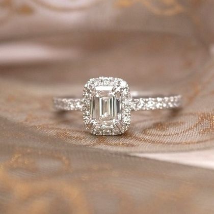 【ORECCHIO(オレッキオ)】＜siena～シエナ＞婚約指輪　SE-1112