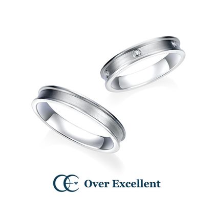 【Over Excellent(オーバーエクセレント)】【Oncidium オンシジウム -美しい瞳-】マット加工を施したアームに、艶のあるエッジが上品に輝くモダンなリング。