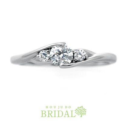 【宝寿堂(ほうじゅどう)】【宝寿堂】両脇に小さなメレが可愛いフェミニンな細身ウェーブリング《HD1790》