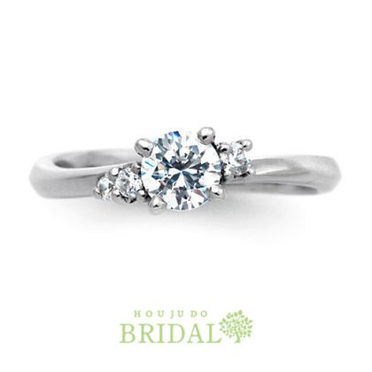 【宝寿堂(ほうじゅどう)】【宝寿堂】アシンメトリーなメレ遣いがエレガント《HD1827》