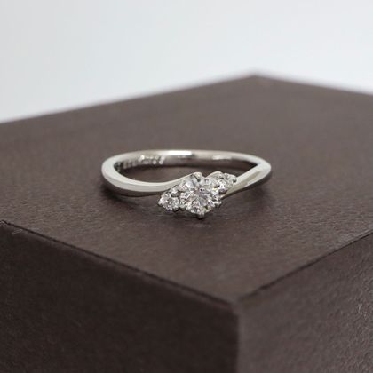 【LEGAN(レガン)】【ピンクダイヤモンド】チューリップ（tulip）