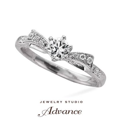【JEWELRY STUDIO Advance(ジュエリースタジオアドバンス)】【Advance】Ribon（リボン）『キュートな花嫁の憧れリング』