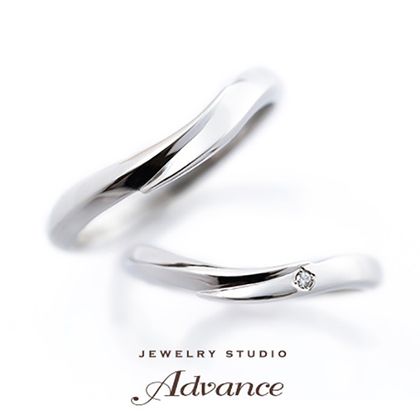 【JEWELRY STUDIO Advance(ジュエリースタジオアドバンス)】【Advance】Douce（ドゥース）『シャープで美しいデザイン』
