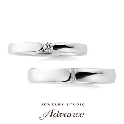 【JEWELRY STUDIO Advance(ジュエリースタジオアドバンス)】【Advance】Roselle(ローゼル)『シンプルな輝きで上品なデザイン』