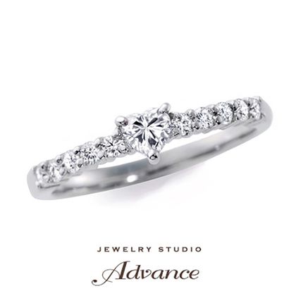 【JEWELRY STUDIO Advance(ジュエリースタジオアドバンス)】【Advance】ハートシェイプ『フェミニンな花嫁におすすめ』