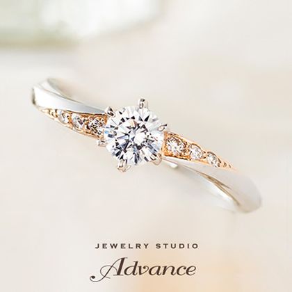 【JEWELRY STUDIO Advance(ジュエリースタジオアドバンス)】【Advance】Chandelier(シャンデリア)『装飾的で華やかなリング』