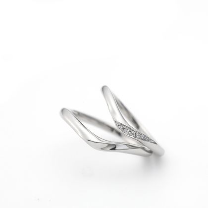 【LOVEST(ラヴェスト)】REVERIE　[レヴリー]