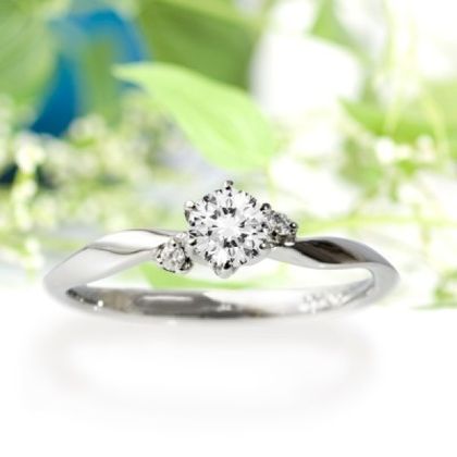 【LOVEST(ラヴェスト)】トレフル