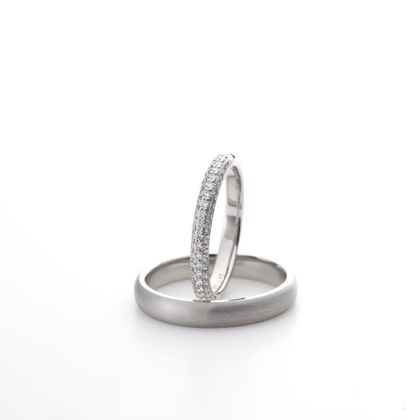 【LOVEST(ラヴェスト)】輝きの夢路