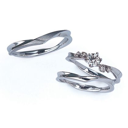 【LOVEST(ラヴェスト)】ボワ・ドゥ・サントゥール【スイートピー】