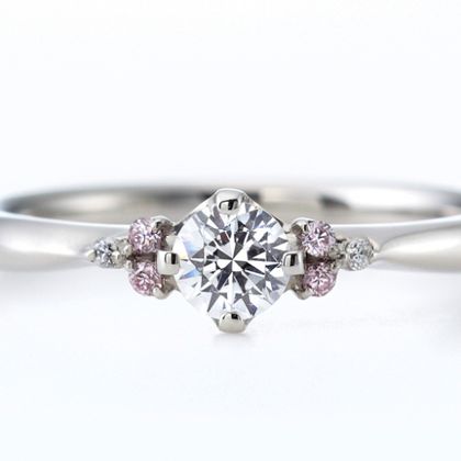 【LOVEST(ラヴェスト)】エステラ [ESTELA]