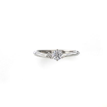 【LOVEST(ラヴェスト)】PIERIS　[ピエリス]