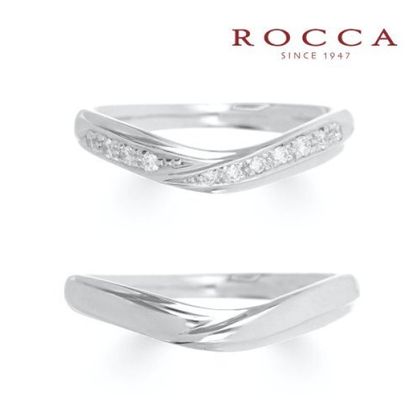 【ROCCA(ロッカ)】【ROCCA】重ね着けにもぴったり！V字のマリッジリング KMR-A5D/5L