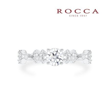 【ROCCA(ロッカ)】【ROCCA】重ね付けにも抜群！可愛らしいリボンのデザインのエンゲージリング R51