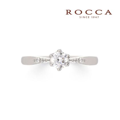 【ROCCA(ロッカ)】【ROCCA】シンプルだけどサイドメレがかわいい!人気のエンゲージリング 3-3141-3