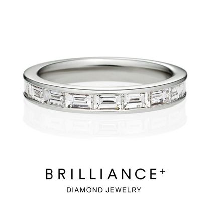 【BRILLIANCE+(ブリリアンスプラス)】チャネルセッティング バゲットカット ダイヤモンド ハーフエタニティ リング 2.8mm