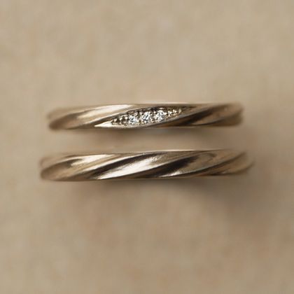 【BROOCH(ブローチ)】Current（カレント）