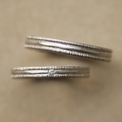 【BROOCH(ブローチ)】TOUCH（タッチ）