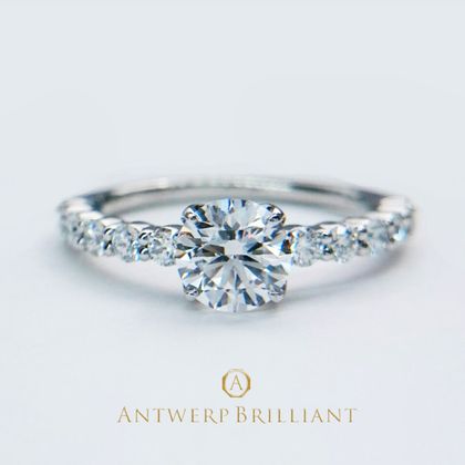 【BROOCH(ブローチ)】“D Line Star”0.5ct-0.7ct Diamond Harf Eternity Ring ”ディーライン スター” ダイヤモンド ハーフエタニティ リング 