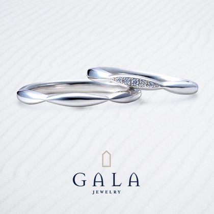 【GALA JEWELRY(ガラジュエリー)】【GALA】お花のように可憐なデザイン＊おそろいデザインでペア感もばっちり♪