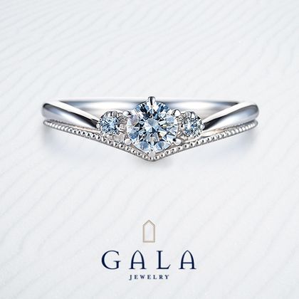 【GALA JEWELRY(ガラジュエリー)】GALA_優しいV字ライン【0.3カラット】エンゲージリング（キュート）_「品質」と「価格」へのこだわり