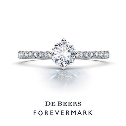 【VANillA(ヴァニラ)】【 Solitaire Pave Ring 】フォーエバーマークセッティング® ソリティア パヴェリング