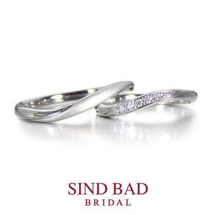 【SIND BAD(シンドバット)】【琉川　るかわ】７石のダイヤモンドとマット加工の対照的なハーモニー 