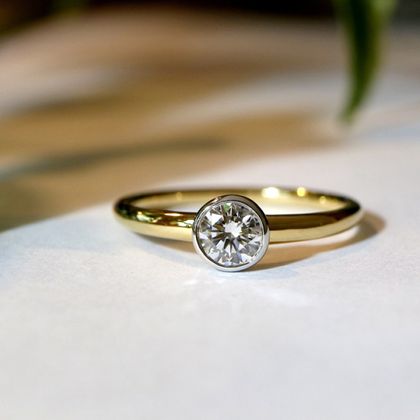 【入倉康ジュエリー工房】オーダーメイド事例◆月