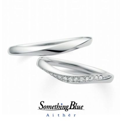 【VENUS TEARS(ヴィーナスティアーズ)】Divine（ディヴァイン）【SH705 / 704】