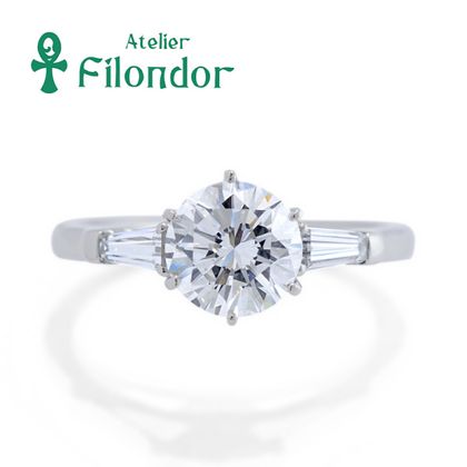 【アトリエフィロンドール】【アトリエ・フィロンドール】リフォーム婚約指輪 1ctのダイヤとテーパーダイヤが際立つ婚約指輪