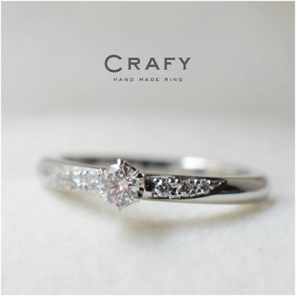 【CRAFY(クラフィ)】【手作りで想いを込める】まるで天の川のようなダイヤ輝く手作り婚約指輪