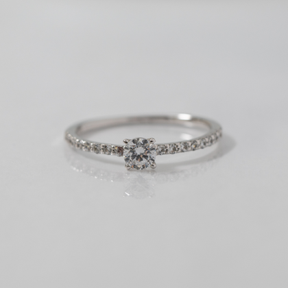 【Smith(工房スミス)】【オーダーメイド】ハーフエタニティのエンゲージリング