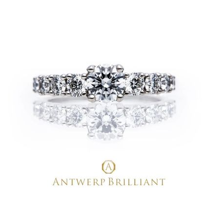 【BRIDGE ANTWERP BRILLIANT GALLERY(ブリッジ・アントワープ・ブリリアント・ギャラリー)】&ldquo;Extreme&rdquo; Side large Melee Diamond Ring